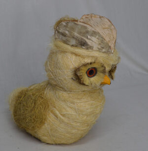 Búho de esparto y sisal