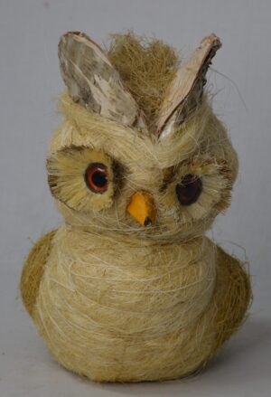 Búho de esparto y sisal
