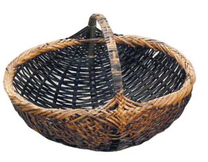 Cesta ovalada de bambú marrón