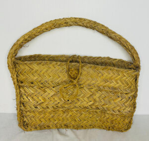 Bolso de esparto