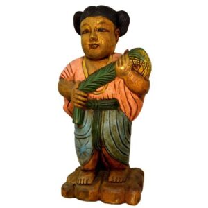 Pareja de niño y niña de madera con palma
