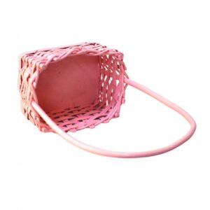Cesta de mimbre color rosa