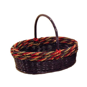 Cesta ovalada de bambú y cuerda